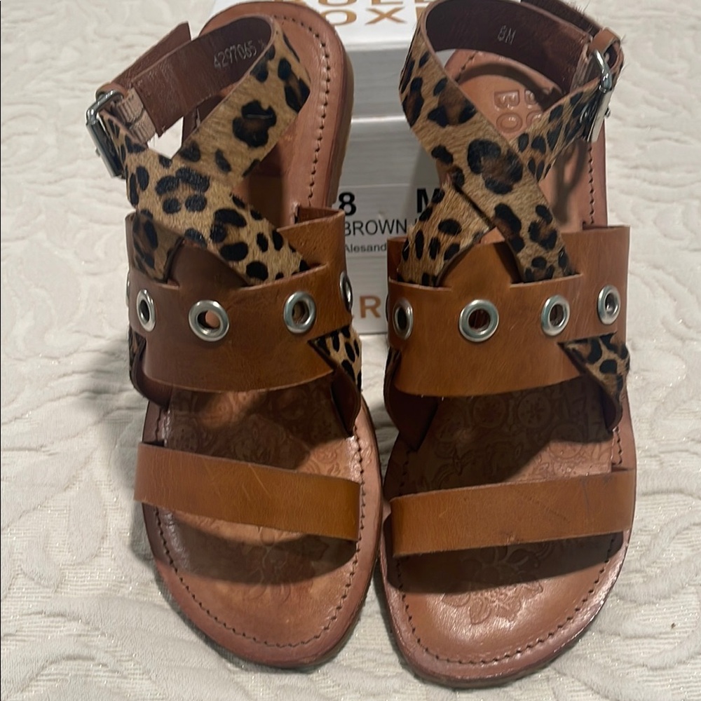 Great condition! Leopard sandals